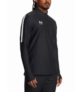 UA M's Ch. Pro 1/4 Zip-BLK_main.webp UA M's Ch. Pro 1/4 Zip-BLK_main.webp