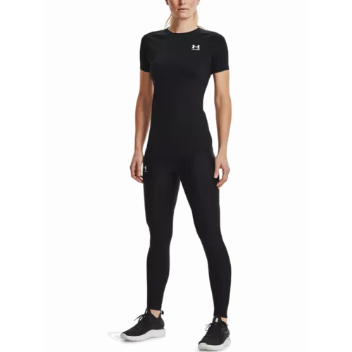 UA HG Authentics Comp SS-BLK_main.webp
